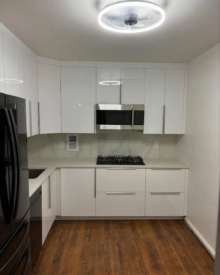 Renovated kitchen with quartz countertops in Nether Providence